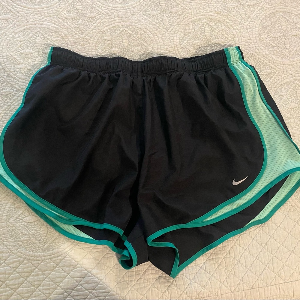 Nike Women's Black and Teal Tempo Running Shorts